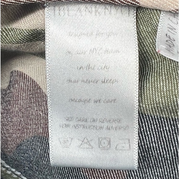 BLANKNYC Little Pixie Cut Off Zebra Jean Shorts Size 30 Women’s - Picture 7 of 7